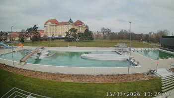 Městská plovárna Louka