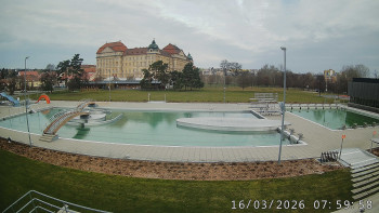 Městská plovárna Louka