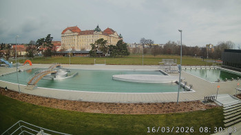 Městská plovárna Louka