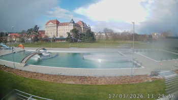 Městská plovárna Louka