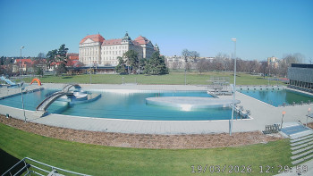 Městská plovárna Louka