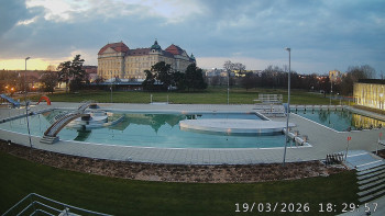 Městská plovárna Louka