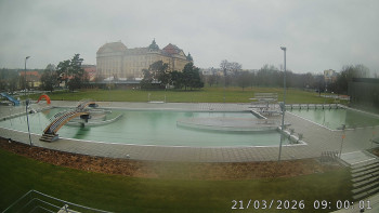 Městská plovárna Louka