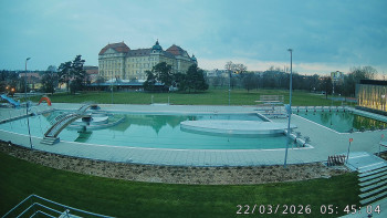 Městská plovárna Louka