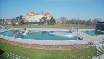 Městská plovárna Louka