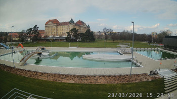 Městská plovárna Louka