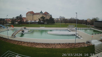 Městská plovárna Louka