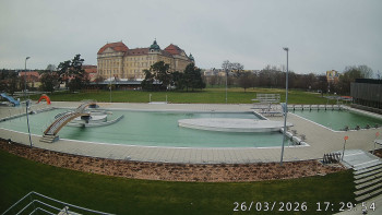 Městská plovárna Louka