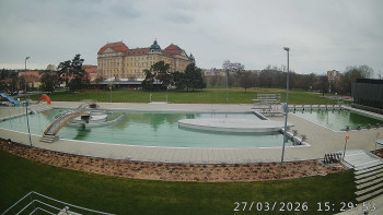 Městská plovárna Louka