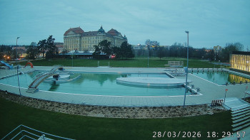 Městská plovárna Louka