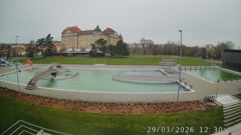 Městská plovárna Louka