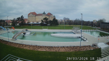 Městská plovárna Louka