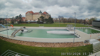 Městská plovárna Louka