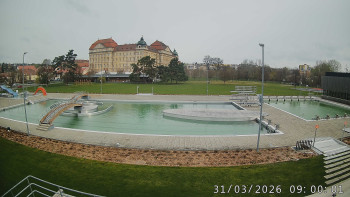 Městská plovárna Louka