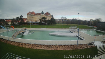 Městská plovárna Louka