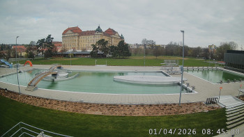 Městská plovárna Louka