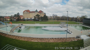 Městská plovárna Louka