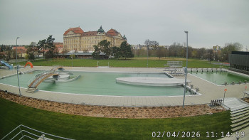 Městská plovárna Louka