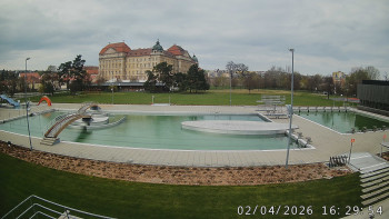 Městská plovárna Louka