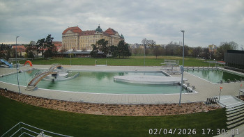 Městská plovárna Louka