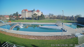 Městská plovárna Louka