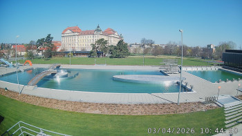 Městská plovárna Louka