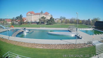 Městská plovárna Louka