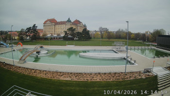 Městská plovárna Louka