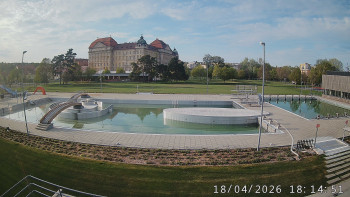 Městská plovárna Louka