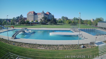 Městská plovárna Louka