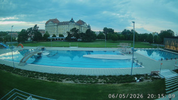 Městská plovárna Louka