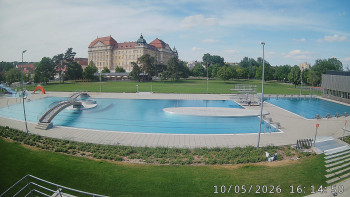 Městská plovárna Louka
