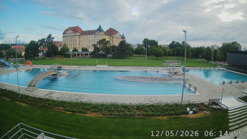 Městská plovárna Louka