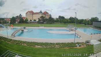 Městská plovárna Louka