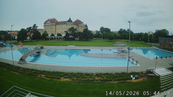 Městská plovárna Louka