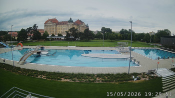Městská plovárna Louka