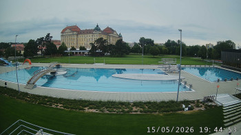 Městská plovárna Louka