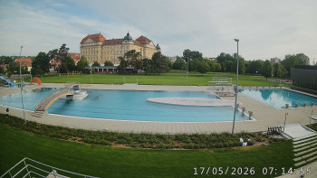 Městská plovárna Louka