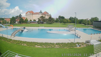 Městská plovárna Louka