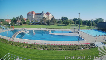 Městská plovárna Louka