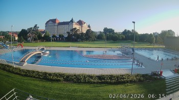 Městská plovárna Louka