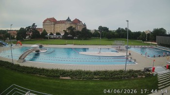 Městská plovárna Louka