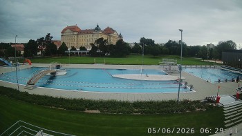 Městská plovárna Louka