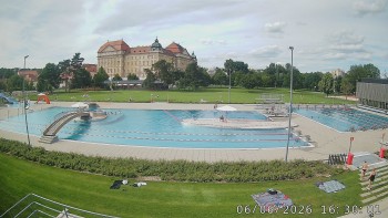 Městská plovárna Louka