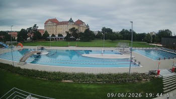 Městská plovárna Louka