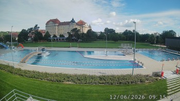 Městská plovárna Louka