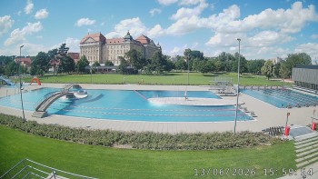 Městská plovárna Louka