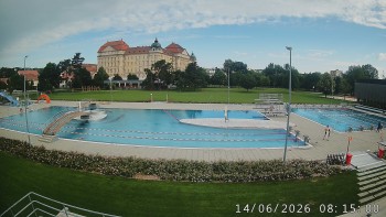 Městská plovárna Louka