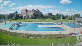 Městská plovárna Louka