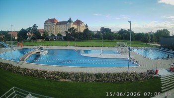 Městská plovárna Louka